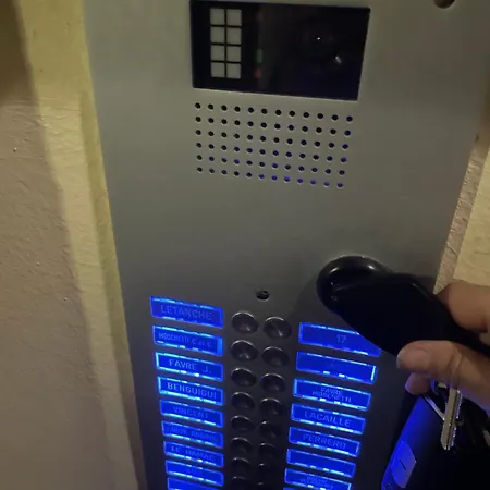 Coeur De Juan, Calme, 300m Plages - Easy Check-in Antibes